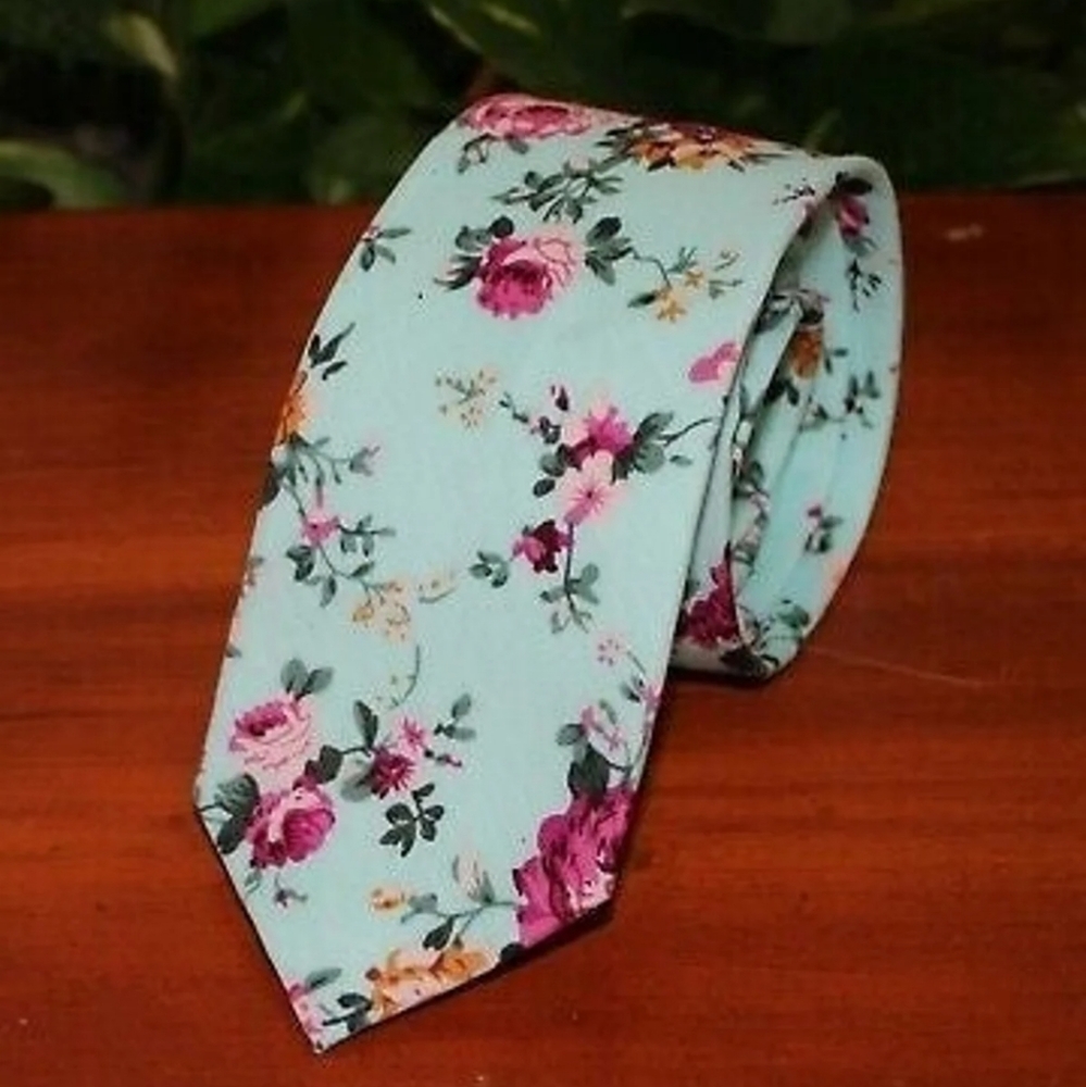 Light Blue Floral Thin Necktie